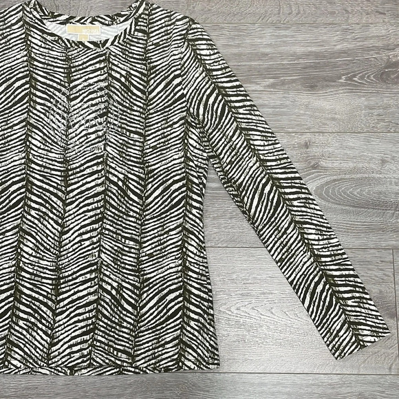 NWT MICHAEL Michael Kors Long Sleeve Zebra Print Bling Logo Top M - Picture 6 of 16